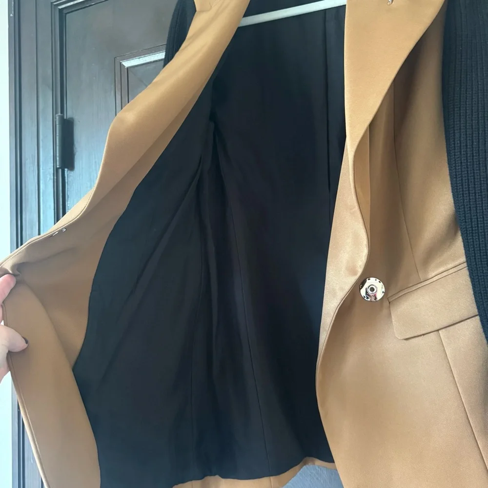 Tibi Techy Knit Sleeve Blazer, Size 10 - Picture 8 of 13